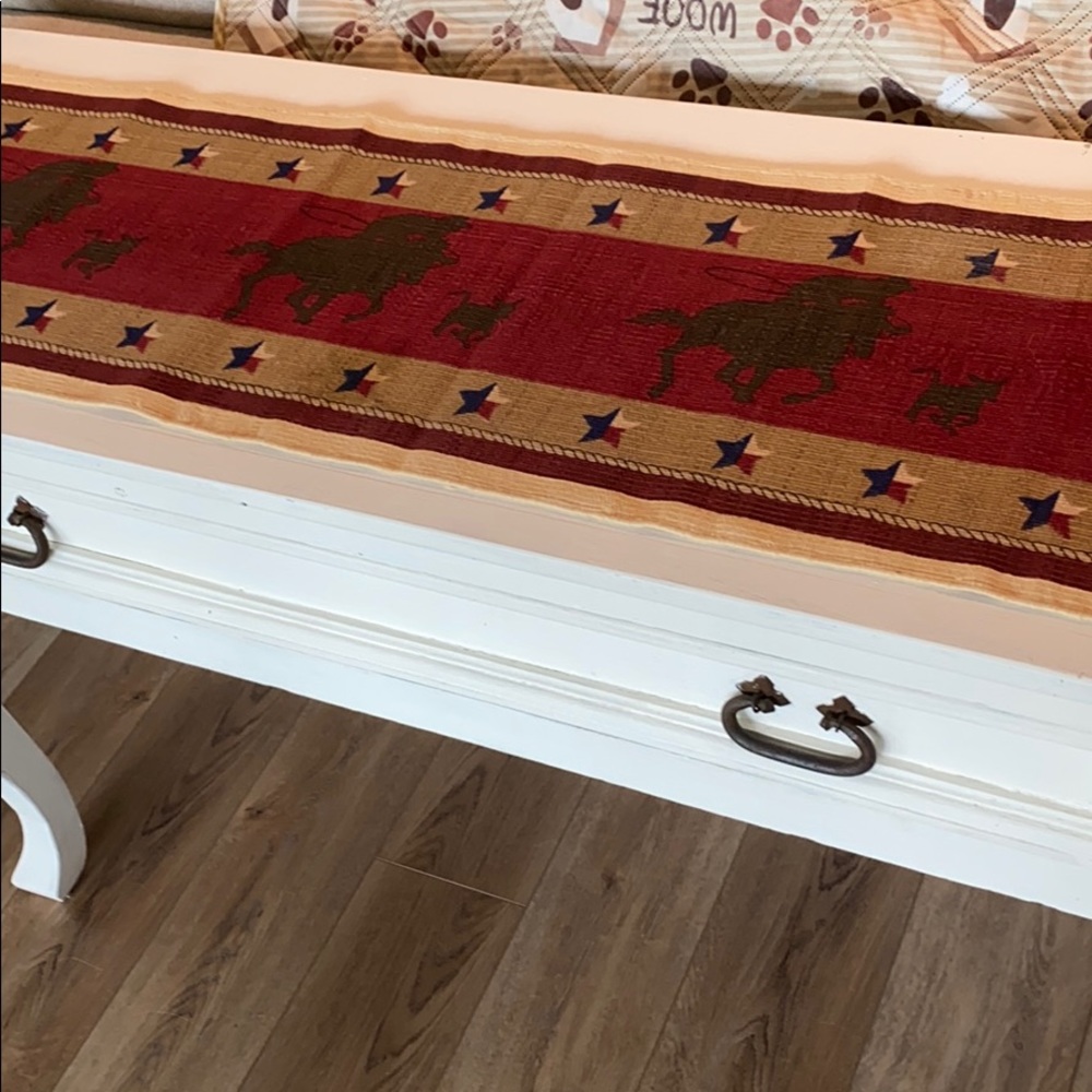 Western Table Runner - Picture 2 of 5
